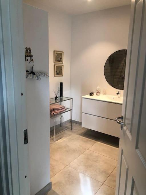 Cozy, Quiet Guest House Perfect For Business Or Pleasure Hillerød Exterior foto